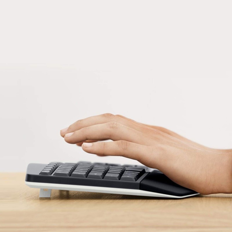 Logitech MK850 Multi-Device Wireless Keyboard and Mouse Set, 2.4GHz Wireless & Bluetooth, Curved Keyframe , 12 Programmable Keys, 3-Year Battery Life, PC/Mac Logitech MK850 Multi-Device Wireless Keyboard and Mouse Set, 2.4GHz Wireless & Bluetooth, Curved Keyframe , 12 Programmable Keys, 3-Year Battery Life, PC/Mac