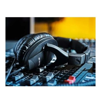 Sennheiser Professional Audio HD 280 PRO Wired Over Ear Headphones without microphone Sennheiser Professional Audio HD 280 PRO Wired Over Ear Headphones without microphone