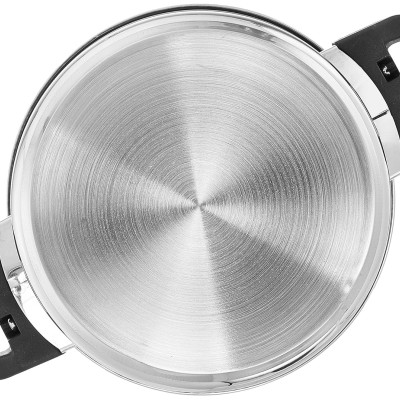 Solimo Stainless Steel Dutch Oven with Glass Lid, Induction Base (18cm, 2 liters) Solimo Stainless Steel Dutch Oven with Glass Lid, Induction Base (18cm, 2 liters)