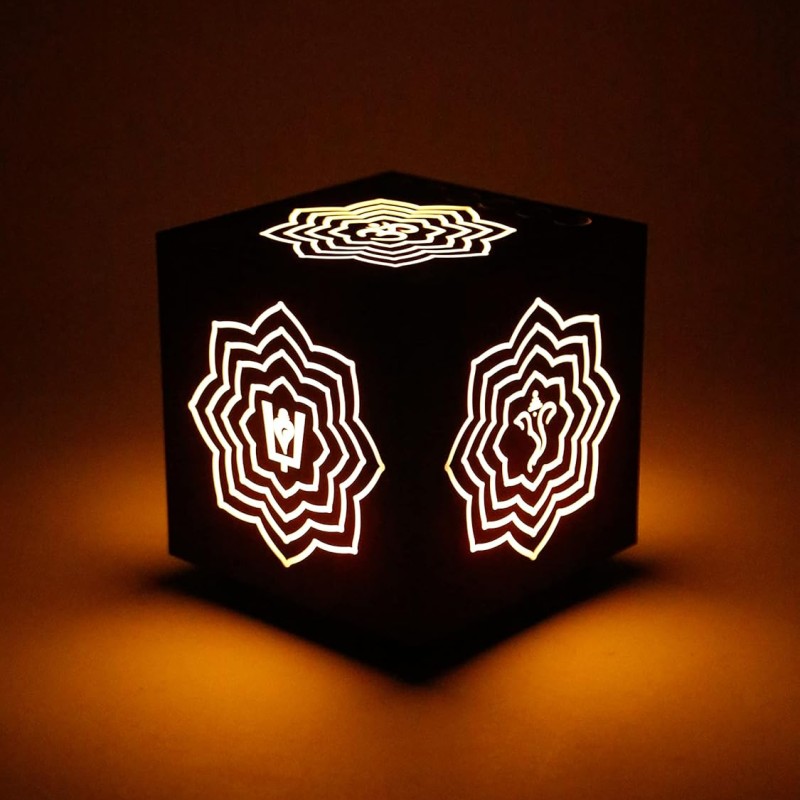 Shemaroo Bhajan Vaani Speaker - With In-built Bhajans, Aartis, Mantras & Jaaps Shemaroo Bhajan Vaani Speaker - With In-built Bhajans, Aartis, Mantras & Jaaps