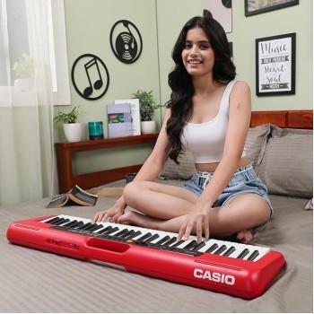 Casio CT-S200 Casiotone 61-Key Portable Keyboard with Piano tones, Red Casio CT-S200 Casiotone 61-Key Portable Keyboard with Piano tones, Red