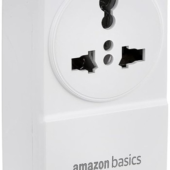 USB Adaptor with 1 Universal AC Socket and 2 USB Ports (White)