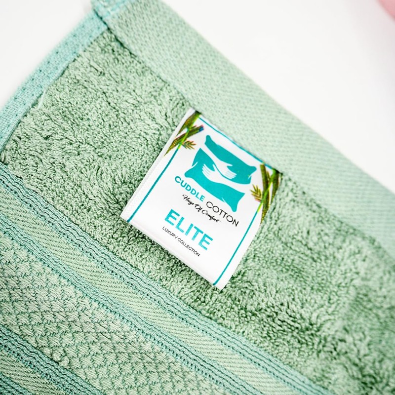 Cuddle Cotton Elite Bath Towel, 75 x 150 cm, Wave Design, Saga Green Cuddle Cotton Elite Bath Towel, 75 x 150 cm, Wave Design, Saga Green