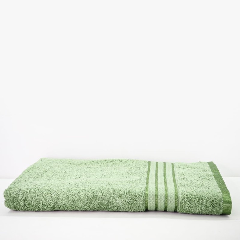 Cuddle Cotton Requisite 100% Cotton Bath Towel, 400 GSM, 70 cm x 147 cm, Emerald Green Cuddle Cotton Requisite 100% Cotton Bath Towel, 400 GSM, 70 cm x 147 cm, Emerald Green