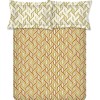 Raymond Home Vision 144 TC King Size Bedsheet with 2 Pillow Covers Raymond Home Vision 144 TC King Size Bedsheet with 2 Pillow Covers